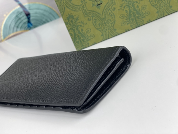 グッチ財布コピー内部構造